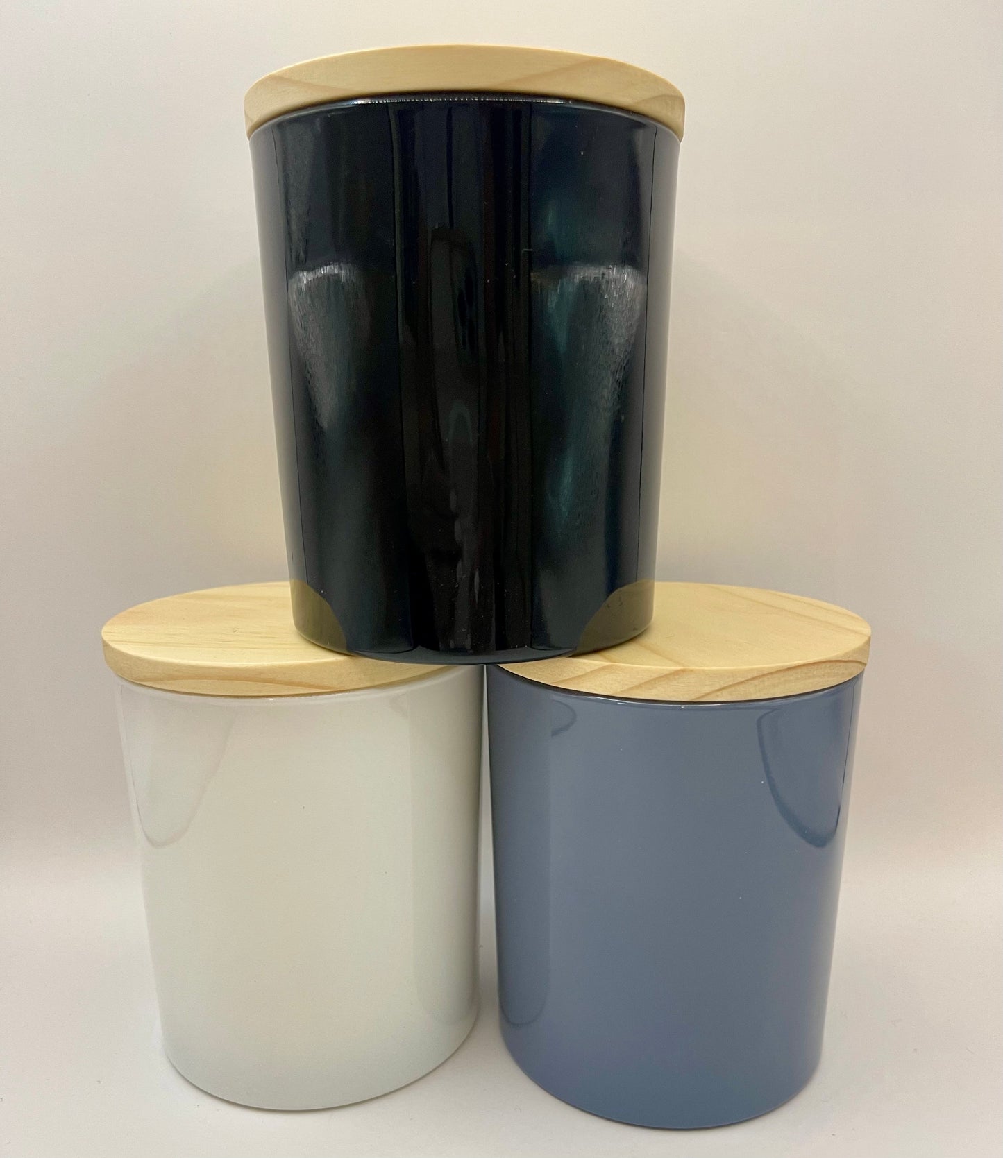 Wooden Lid Candle Various Options - Black Vessel (Cedar & Tobacco)